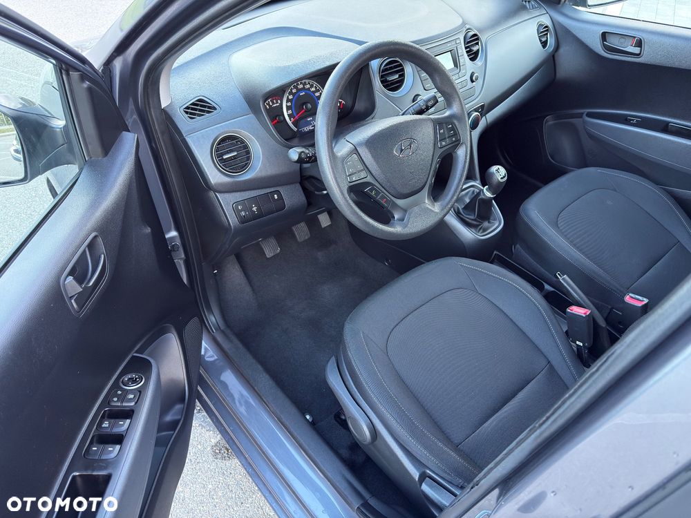 Hyundai i10 - 17