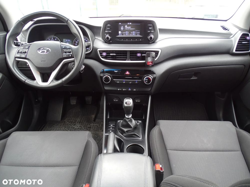 Hyundai Tucson 1.6 GDI BlueDrive Comfort 2WD - 21