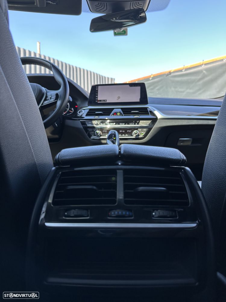 BMW 520 d xDrive Aut. Luxury Line - 26