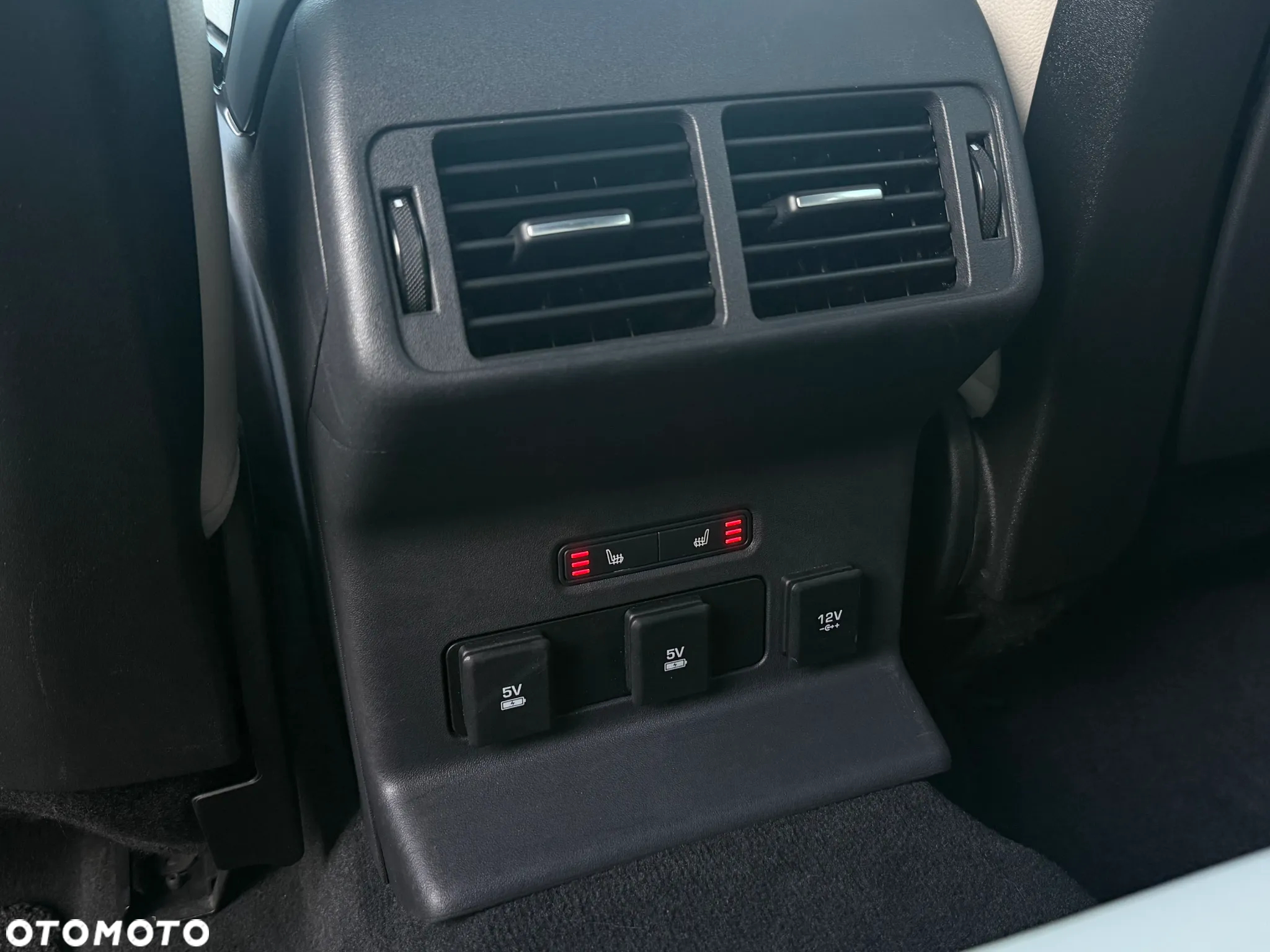 Land Rover Range Rover Velar 2.0 Si4 GPF R-Dynamic SE - 25