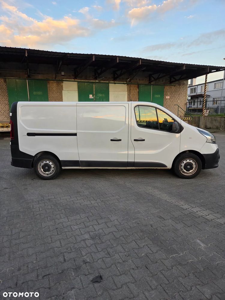 Renault Trafic - 9