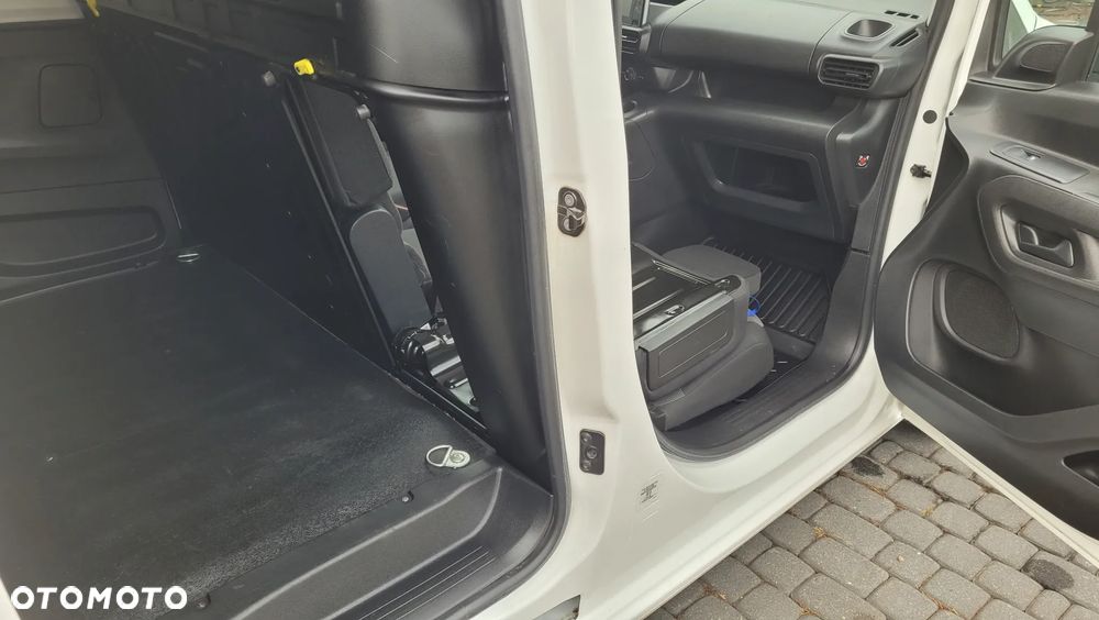 Toyota PROACE CITY L1 1.5d-102PS 3 OSOBY 100000km - 14