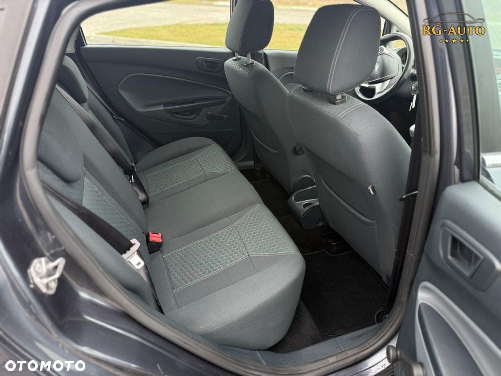 Ford Fiesta - 26