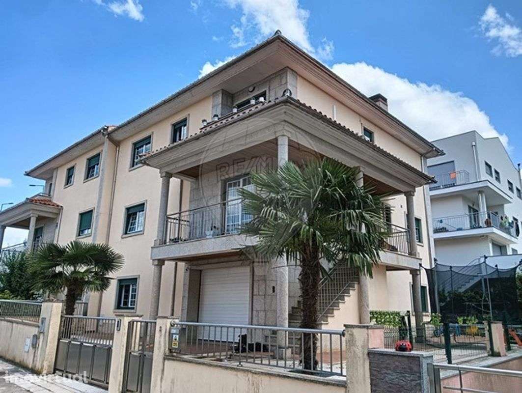 Moradia T4 para venda - Grande imagem: 3/33