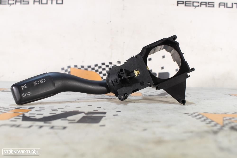 Manete Das Luzes / Piscas Audi A6 (4F2, C6)  4E0953513e / 01104601 - 1