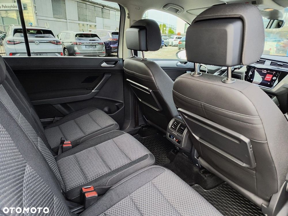 Volkswagen Touran 1.5 TSI EVO Comfortline DSG - 23
