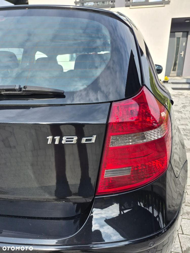 BMW Seria 1 118d - 27