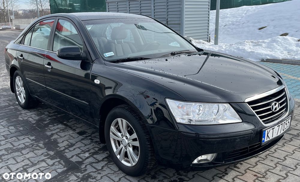 Hyundai Sonata 2.0 Comfort - 12