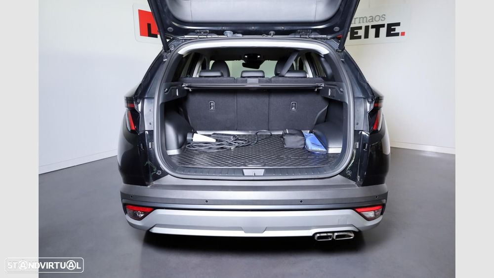 Hyundai Tucson 1.6 T-GDI PHEV e-Vanguard - 19