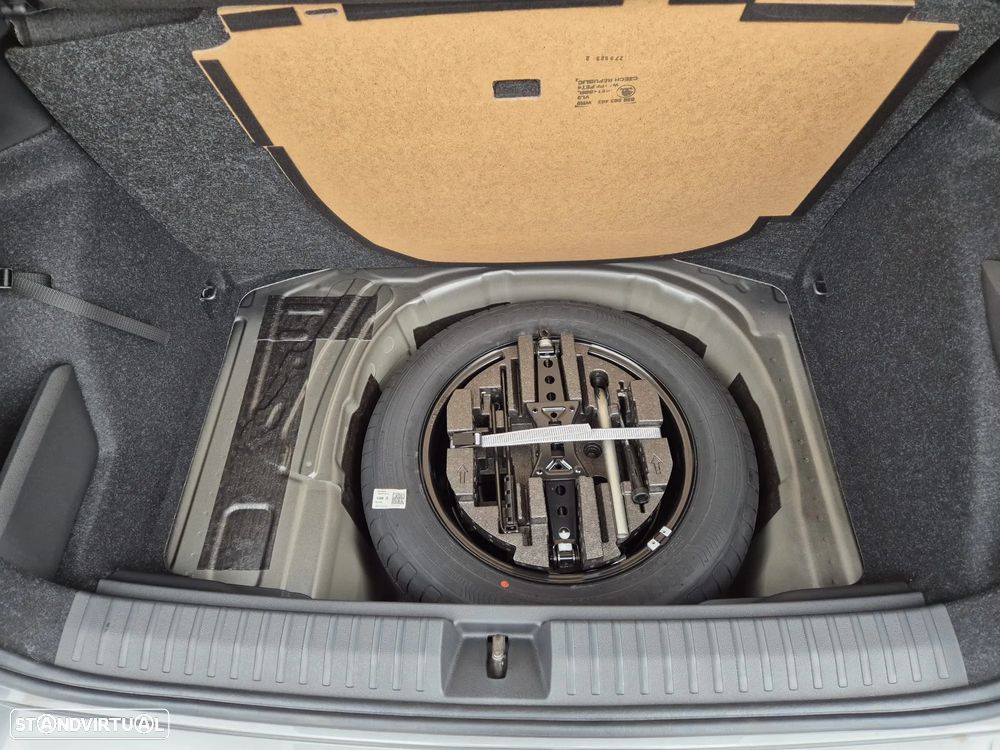 Skoda Kamiq 1.0 TSI Selection DSG - 18