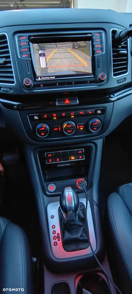 Volkswagen Sharan - 9