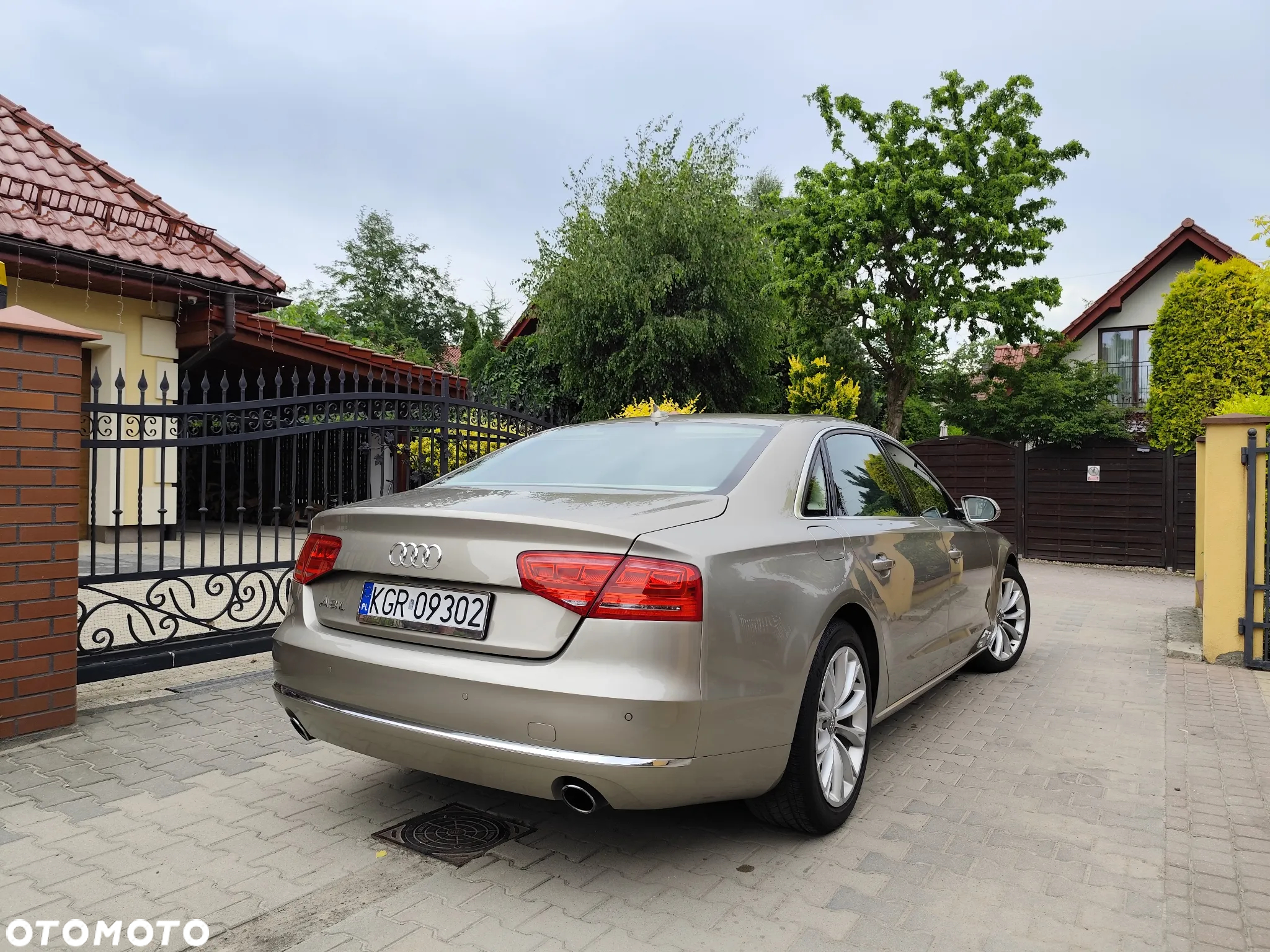 Audi A8 - 3