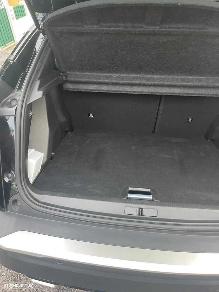 Peugeot 2008 1.2 PureTech GT EAT8 - 10