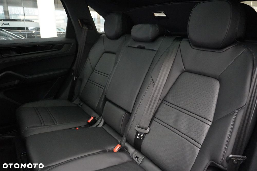 Porsche Cayenne E-Hybrid PHEV - 34