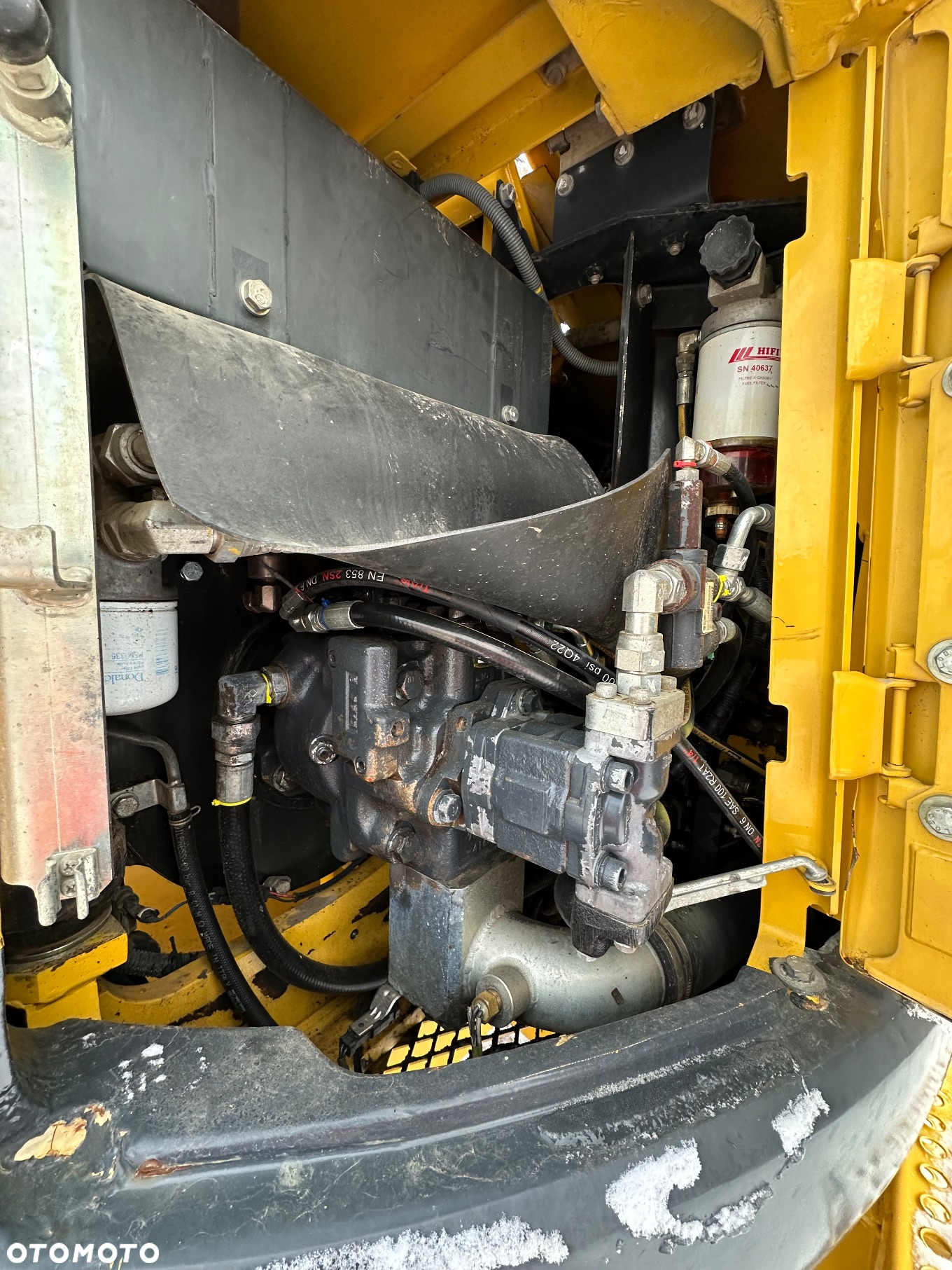 Komatsu PW118 - 5
