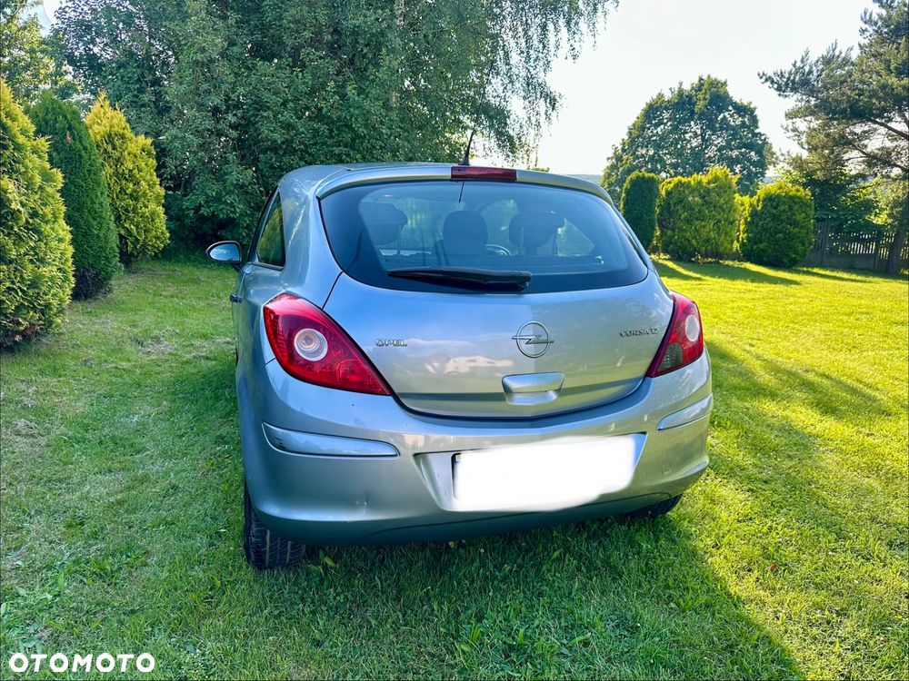 Opel Corsa 1.2 16V - 1