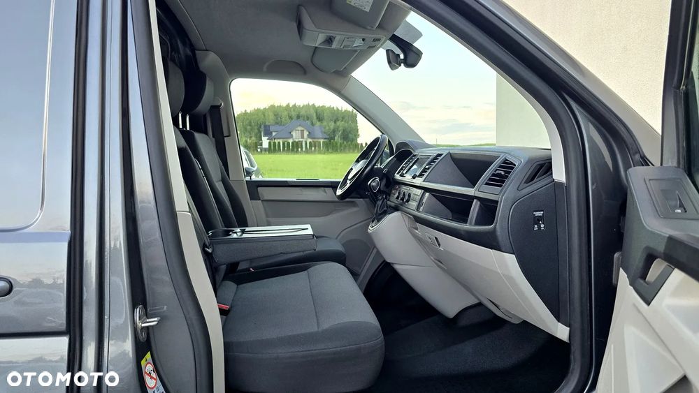Volkswagen Transporter - 21
