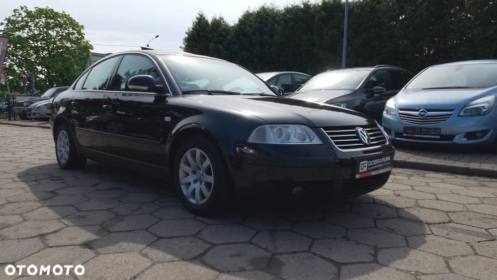 Volkswagen Passat 2.0 Exclusive - 32