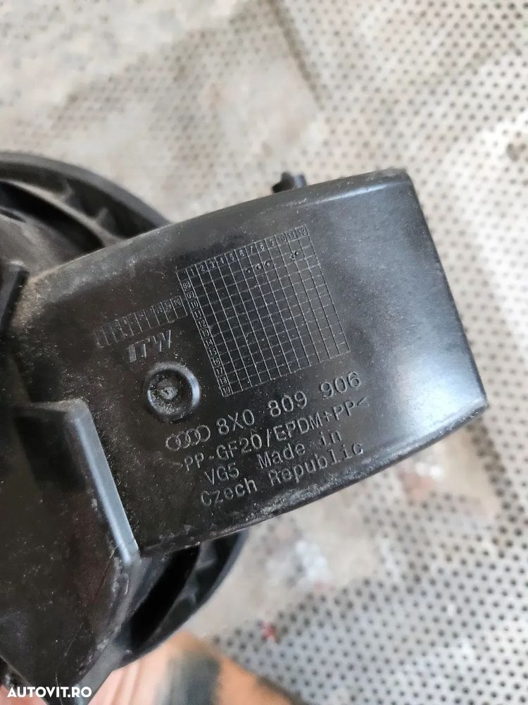 Usa Usita Rezervor Audi A1 8X Benzina - 6