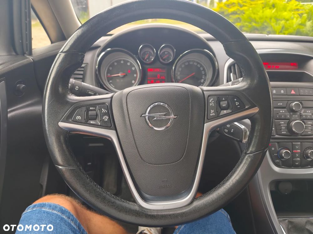 Opel Astra 1.6 Active EU6 - 11