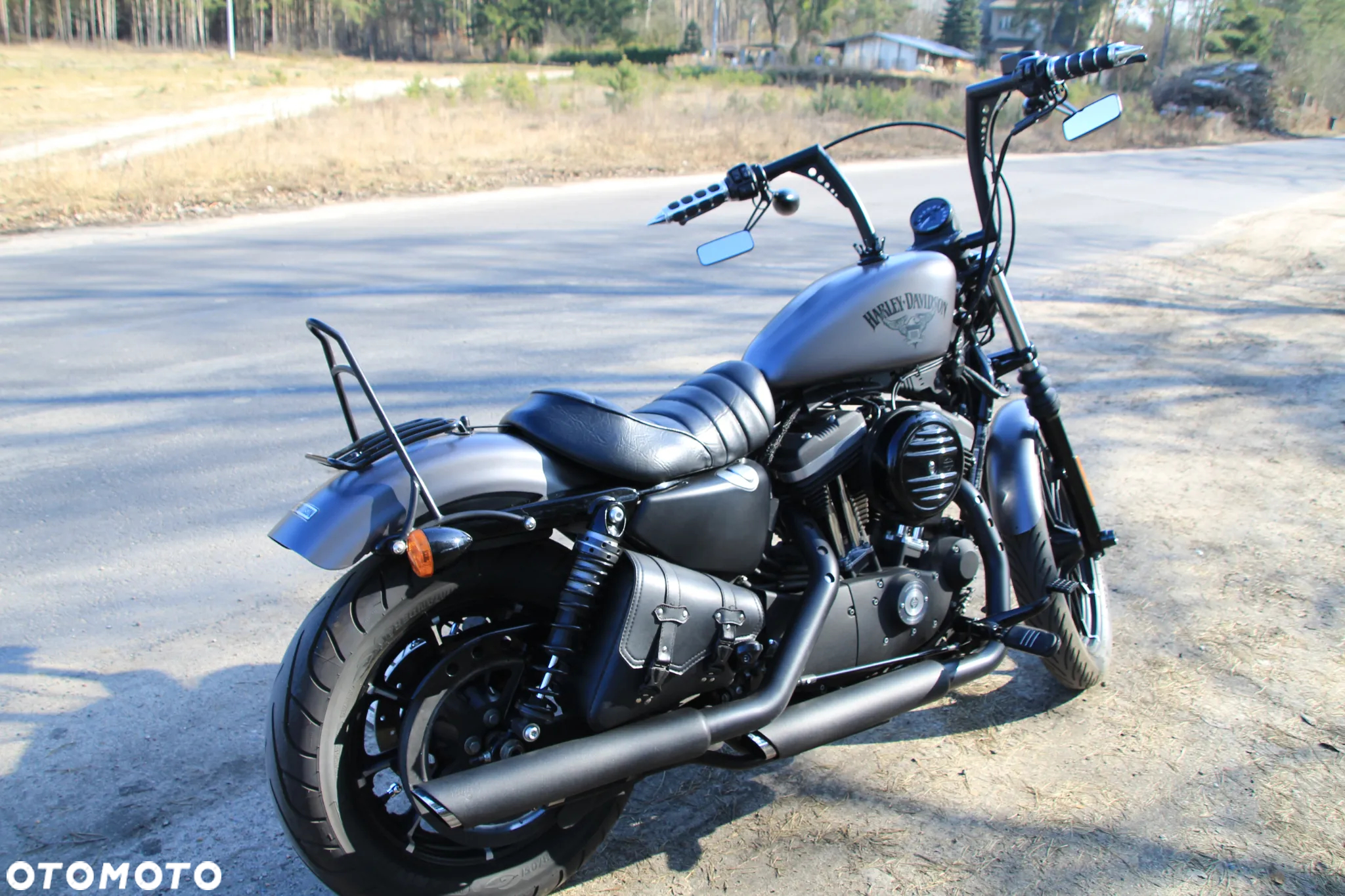 Harley-Davidson Sportster Iron 883 - 8