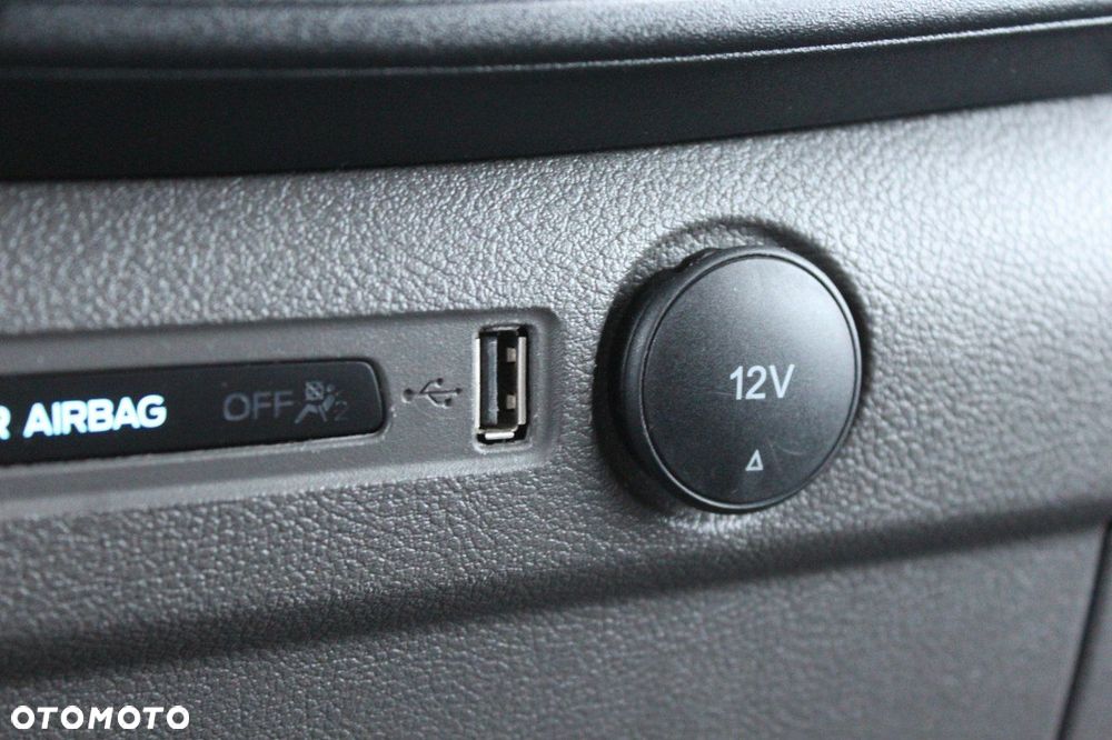 Ford Transit Custom Kombi 320 L2H1 Trend - 28