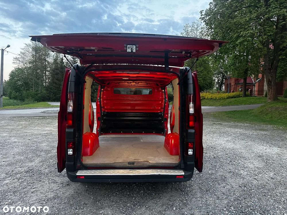 Opel Vivaro - 17