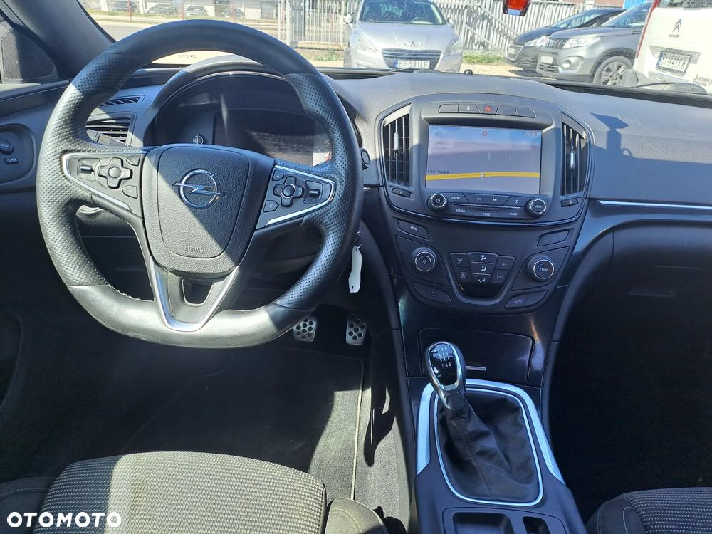 Opel Insignia 1.4 Turbo ecoFLEX Start/Stop Business Innovation - 16