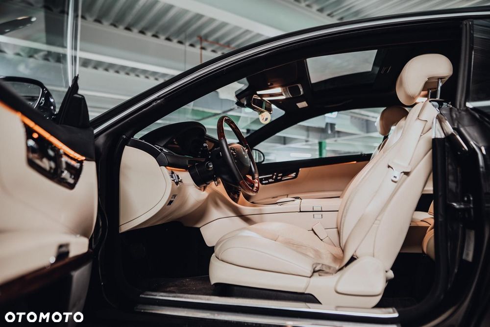 Mercedes-Benz CL 500 - 8