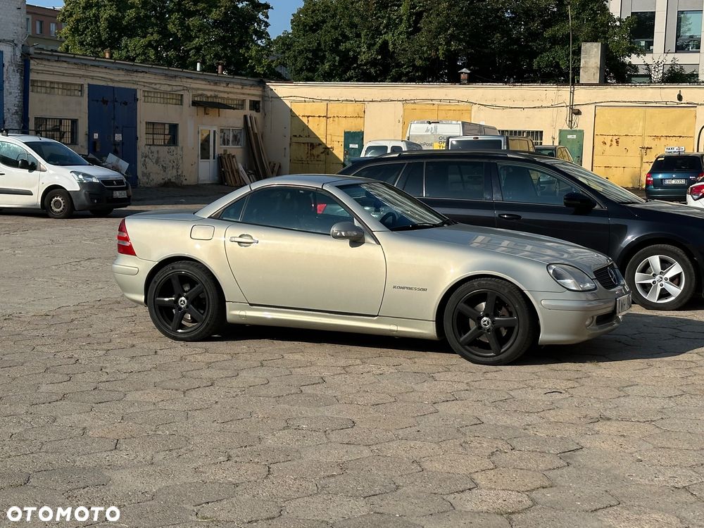 Mercedes-Benz SLK - 28