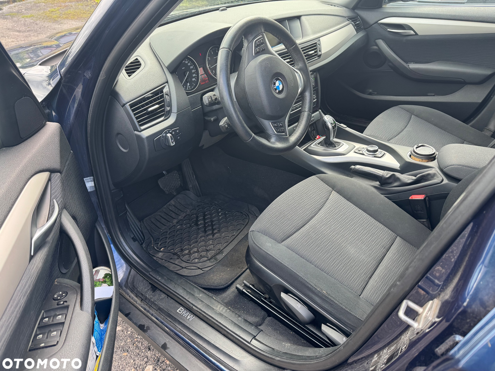 BMW X1 sDrive20i Sport Line - 20