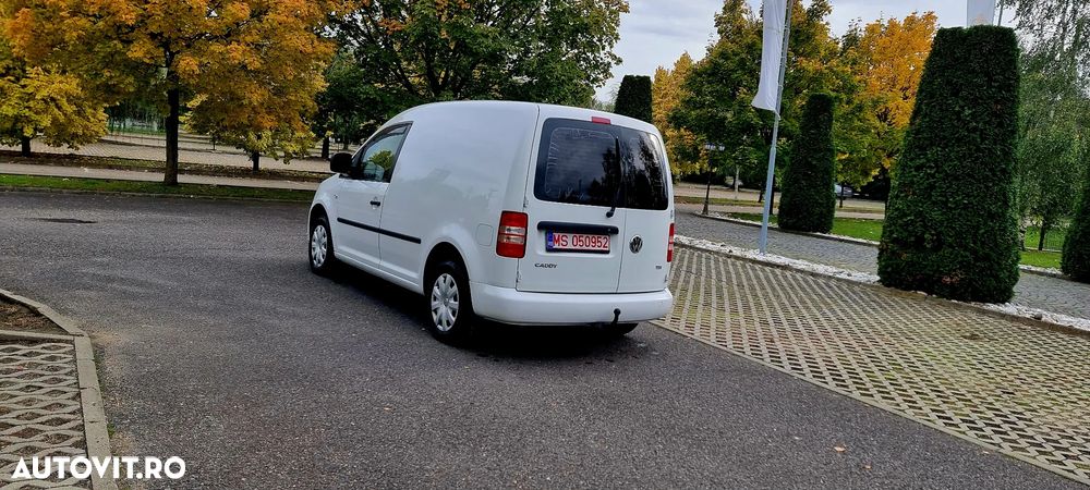 Volkswagen Caddy - 10