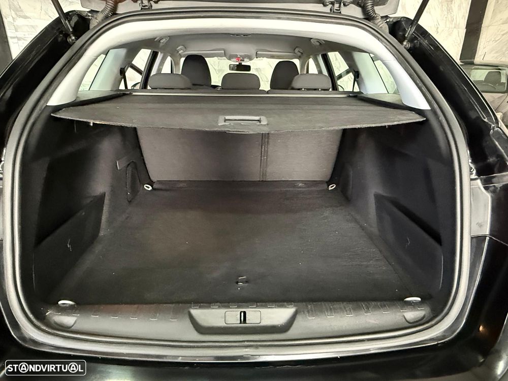 Peugeot 308 SW HDi FAP (90) 92 Access - 17