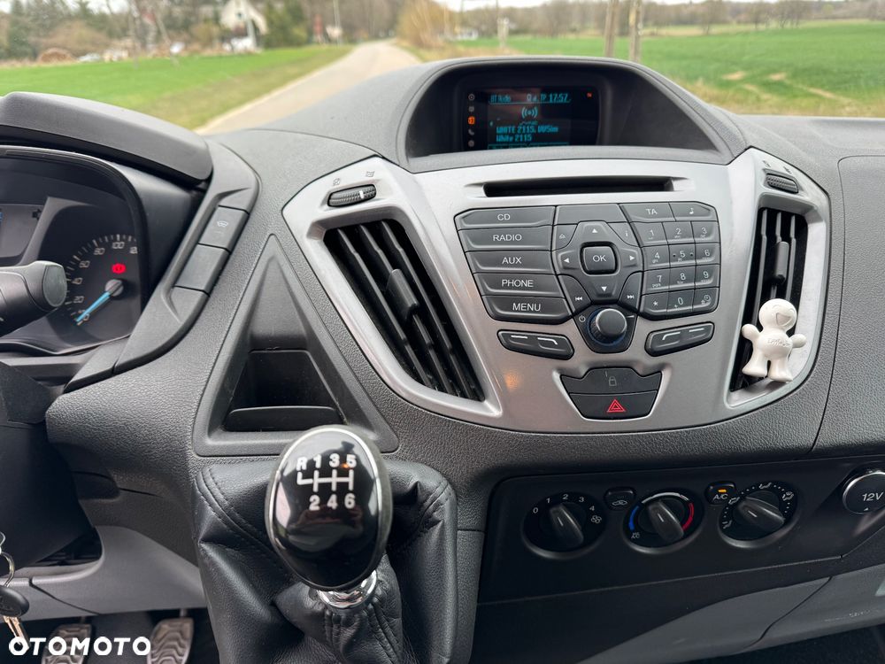 Ford Transit Custom - 14