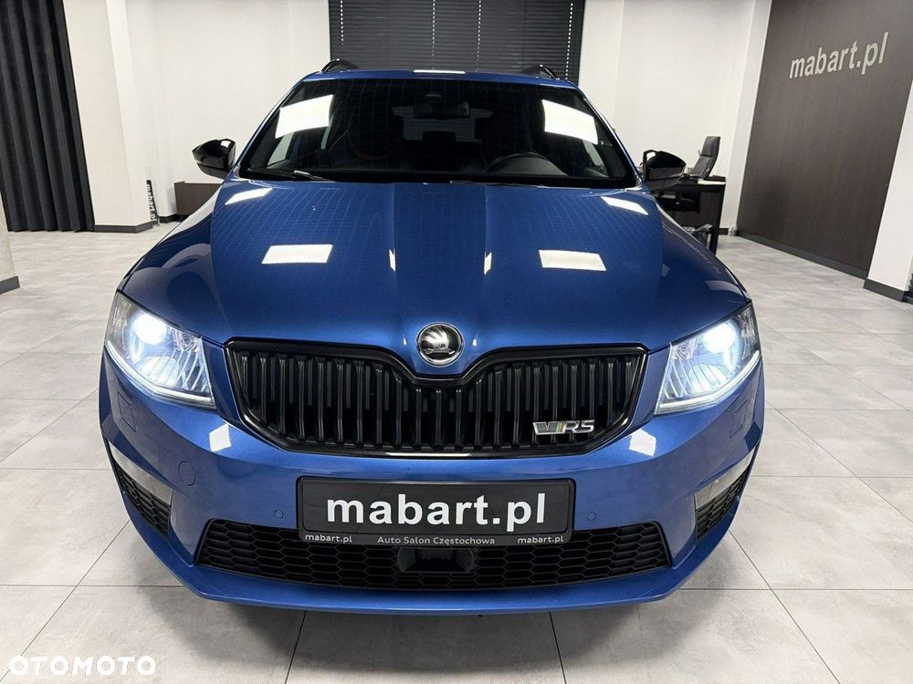 Skoda Octavia 2.0 TSI RS - 9