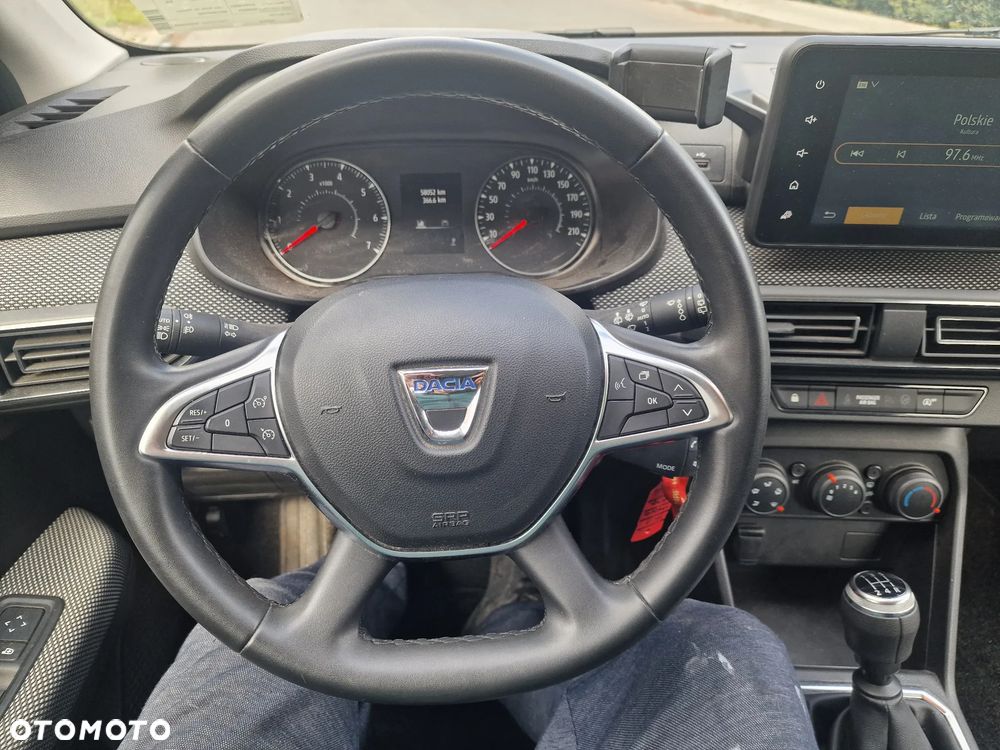 Dacia Sandero SCe 65 Essential - 35