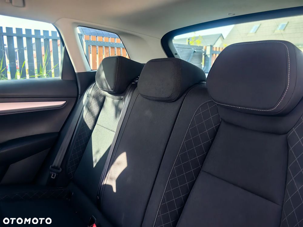Skoda Karoq 2.0 TDI SCR 4x4 Ambition DSG - 6