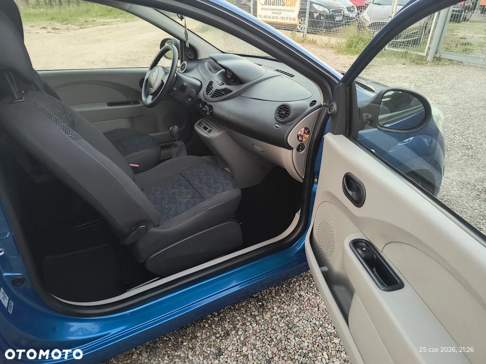 Renault Twingo 1.2 LEV 16V 75 Authentique - 8