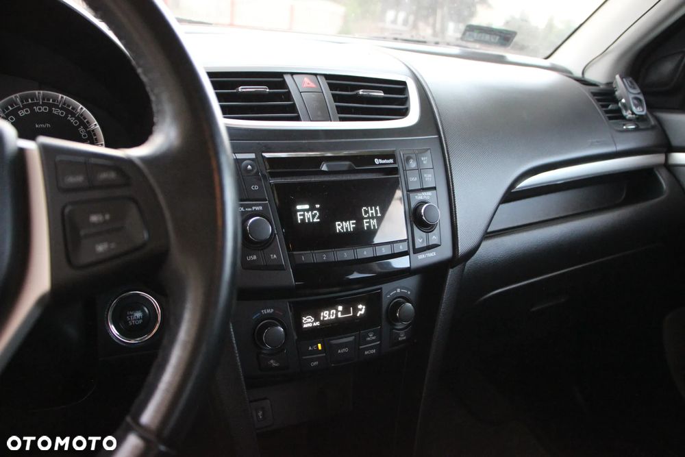Suzuki Swift - 11