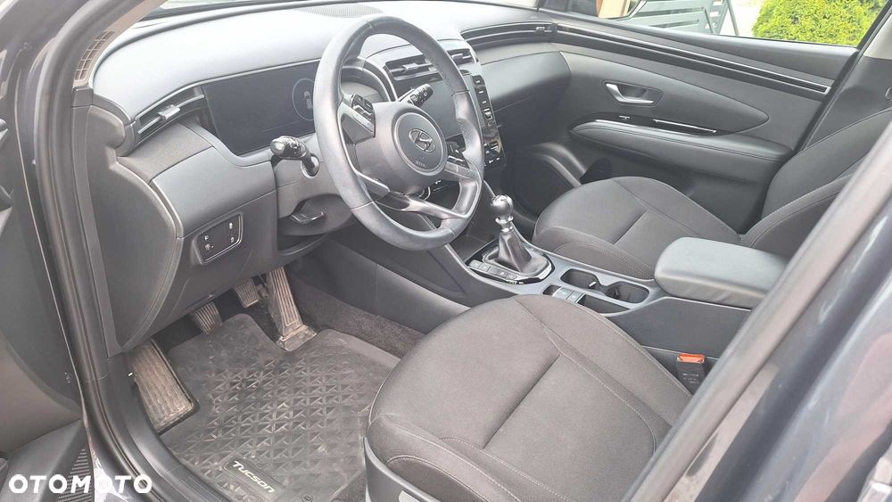 Hyundai Tucson - 2