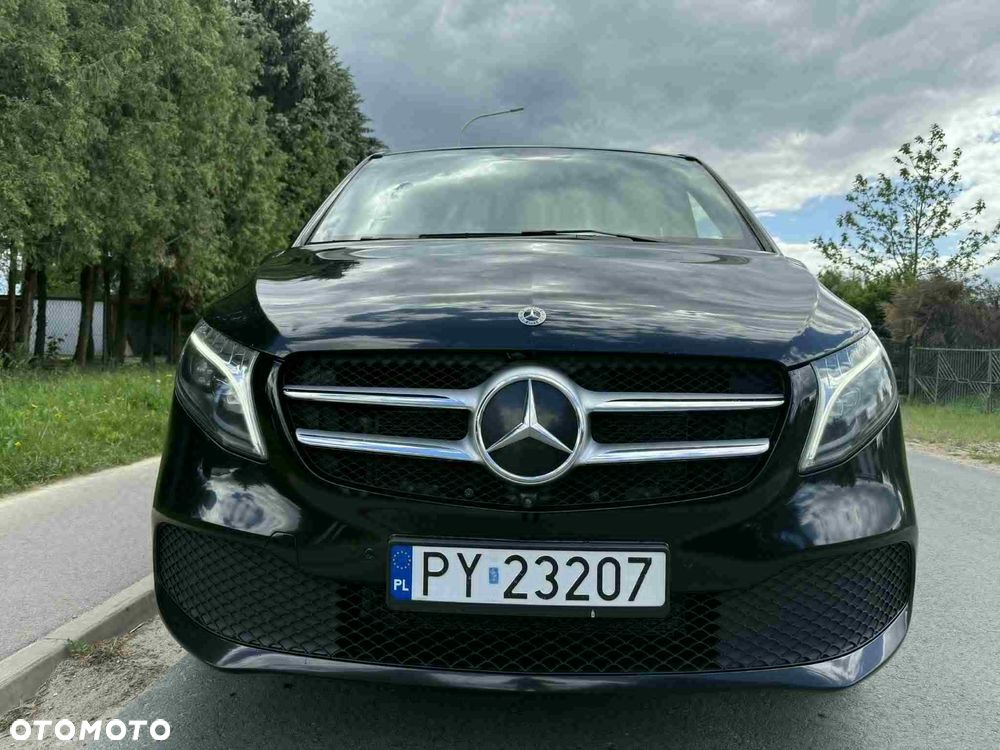 Mercedes-Benz Klasa V 300 d 4-Matic Avantgarde 9G-Tronic (ekstra d³) - 4