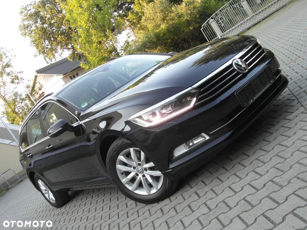 Volkswagen Passat 2.0 TDI BMT Comfortline - 12