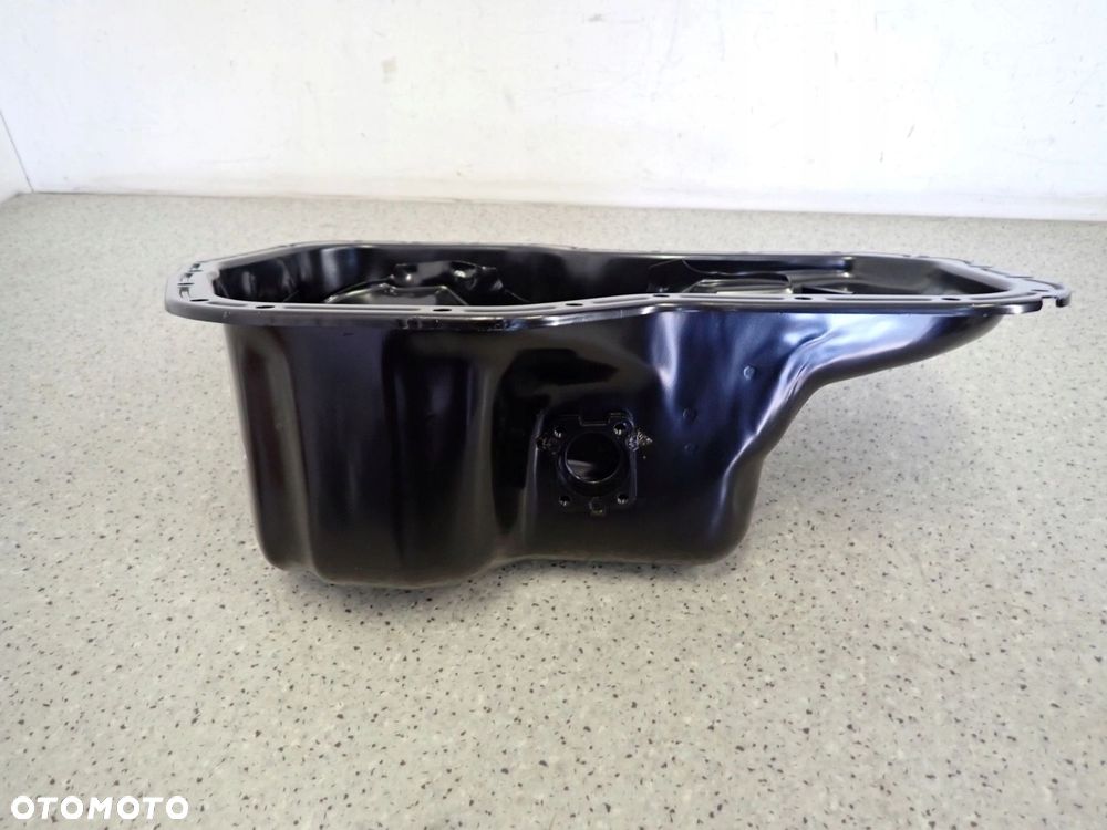 TOYOTA CARINA E AVENSIS T22 2.0D 2C 2CT MISKA OLEJOWA OLEJU - 2