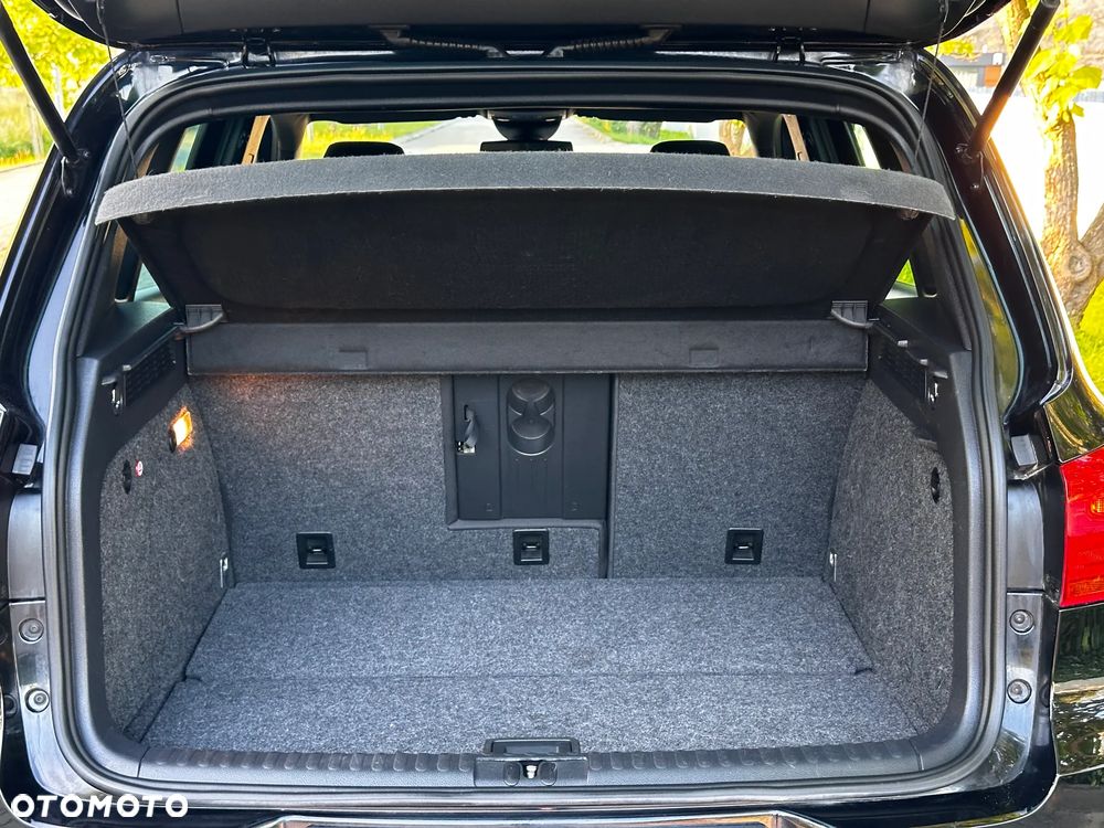 Volkswagen Tiguan - 35