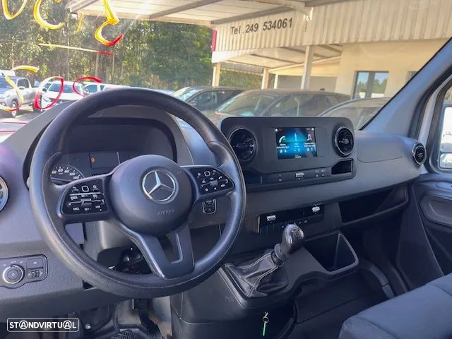 Mercedes-Benz SPRINTER 311Cdi CAIXA 3.30 METROS - 10