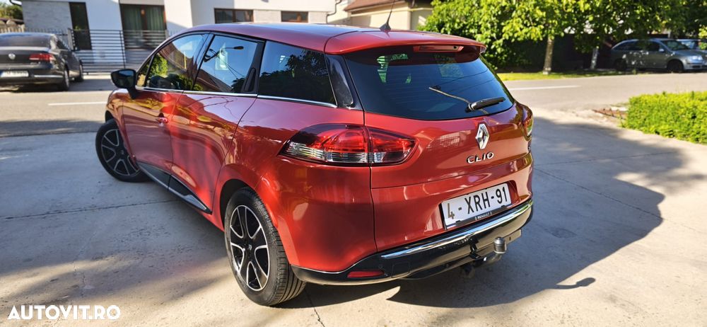 Renault Clio - 2