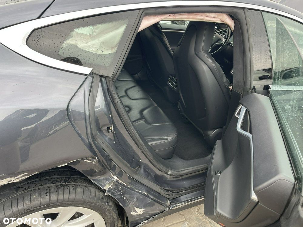 Tesla Model S 85D Allradantrieb - 5