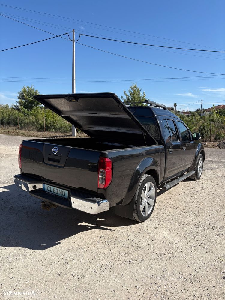 Nissan Navara 2.5 dCi CD LE Hi-Tech AT - 9