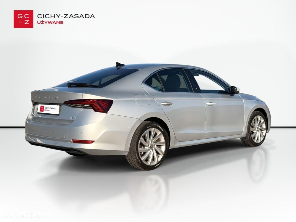 Skoda Octavia 2.0 TSI 4x4 Style DSG - 5