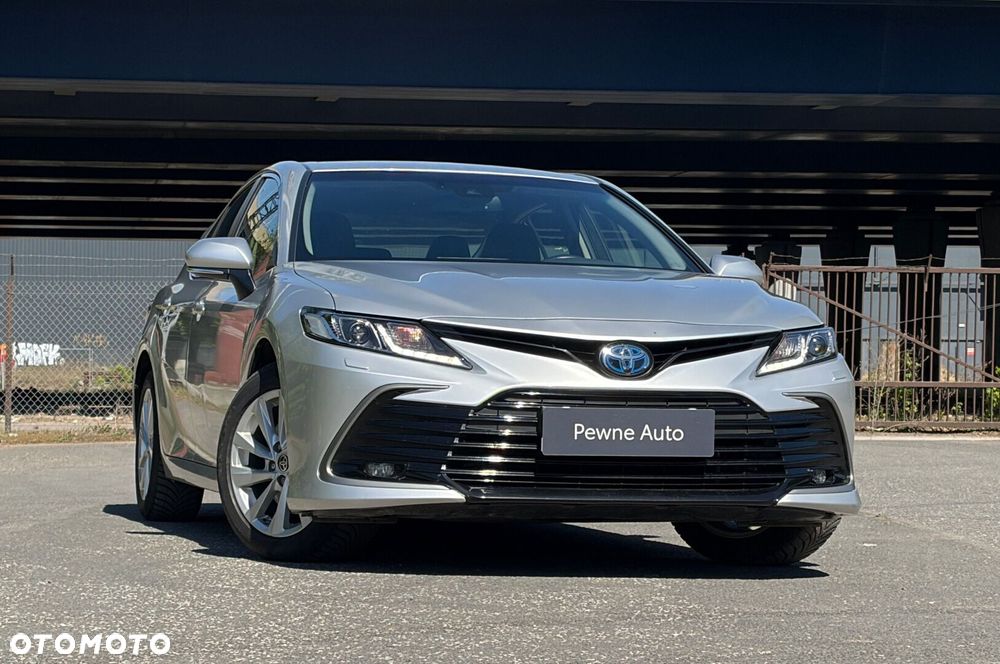 Toyota Camry 2.5 Hybrid Comfort CVT - 3